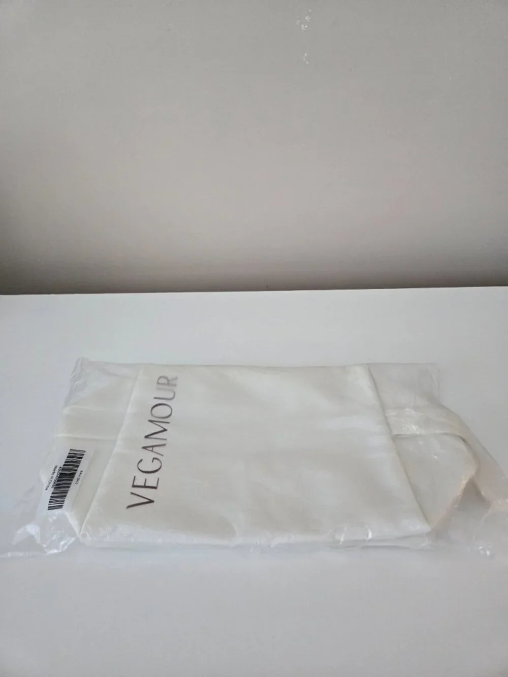Vegamour Travel‎ Cosmetic Canvas Bag - New